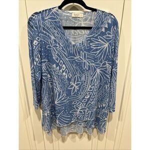 Jess & Jane Floral Mesh Tunic Top Size Large Blue & White Layered Artsy Fairy‎